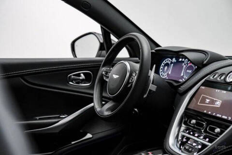 2023 Aston Martin DBX 707