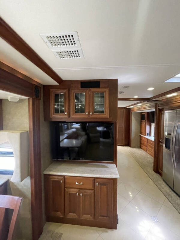 2013 Freightliner XCM Chassis