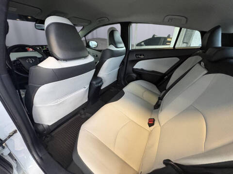 2022 Toyota Prius XLE AWD-e