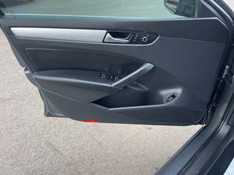 2013 Volkswagen Passat