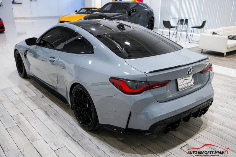 2022 BMW M4