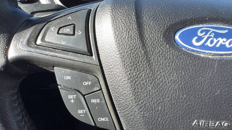 2022 Ford Edge
