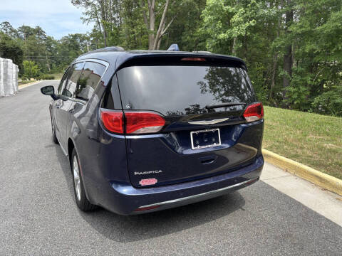 2017 Chrysler Pacifica Touring Plus