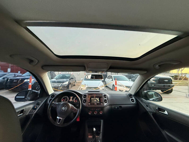 2013 Volkswagen Tiguan SE 4Motion