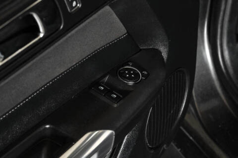 2017 Ford Mustang V6