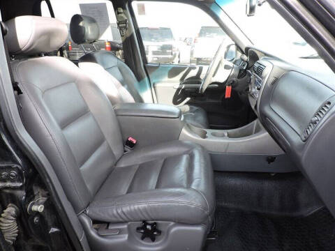 2002 Ford Explorer Sport Trac Value