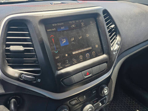 2014 Jeep Cherokee Trailhawk