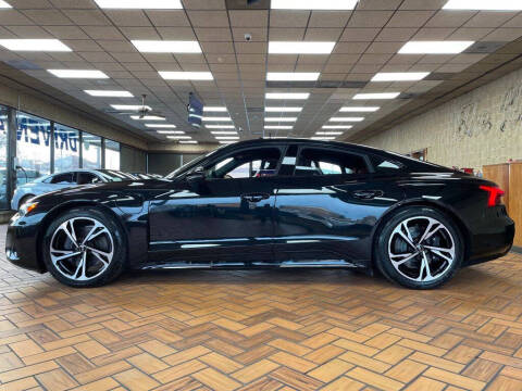 2024 Audi e-tron GT quattro Premium Plus