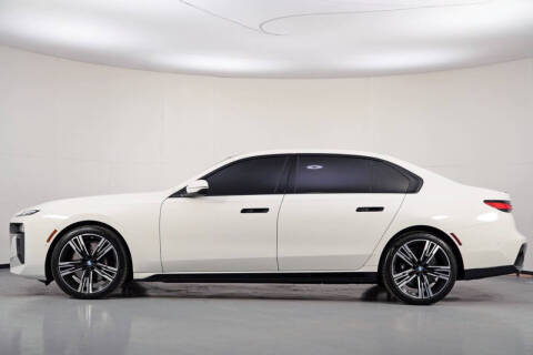 2023 BMW 7 Series 740i