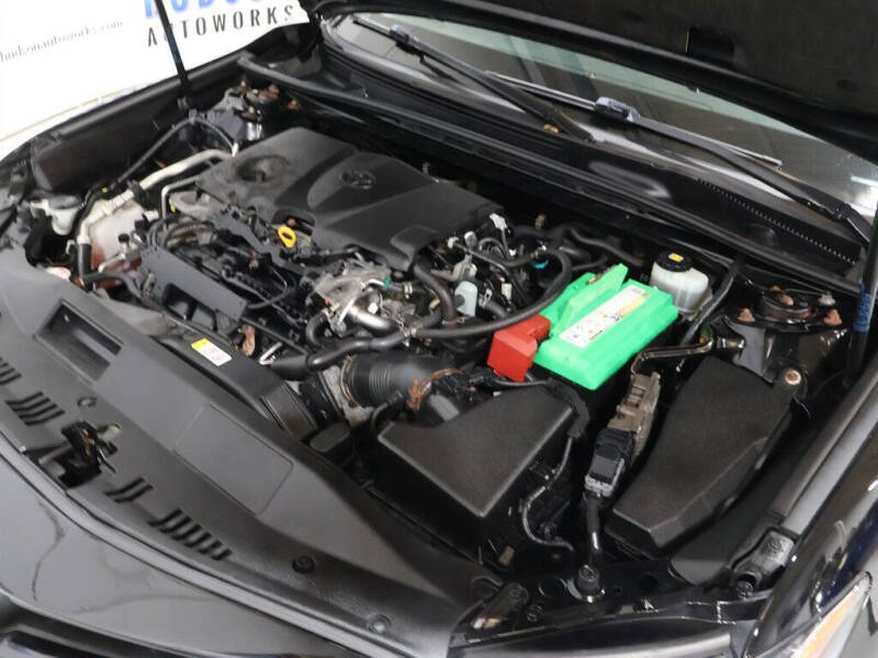 2018 Toyota Camry SE