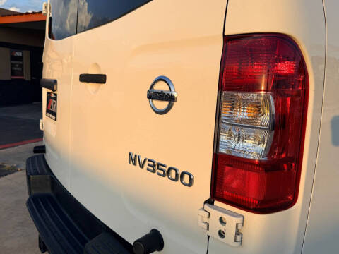 2018 Nissan NV