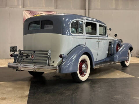 1935 Cadillac 355 Imperial