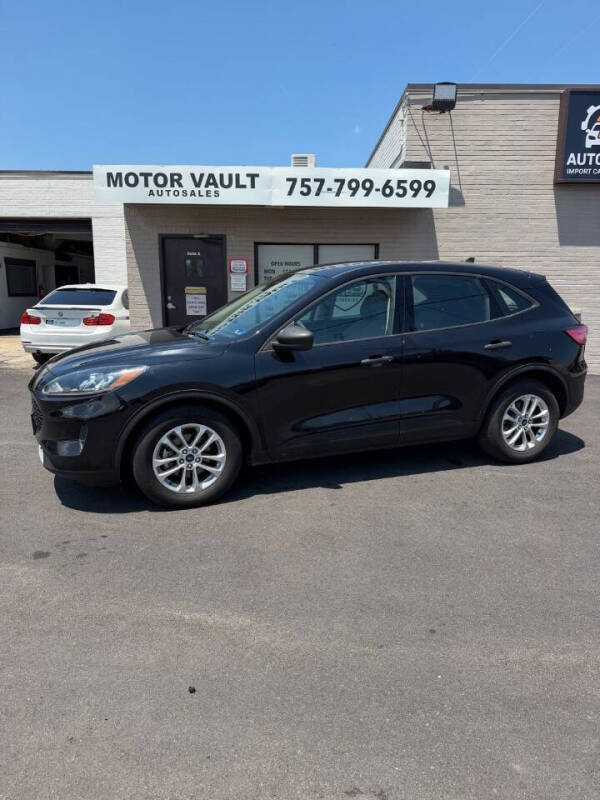 2020 Ford Escape S