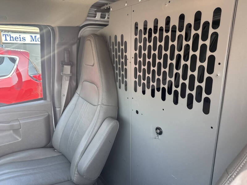 2023 GMC Savana 2500