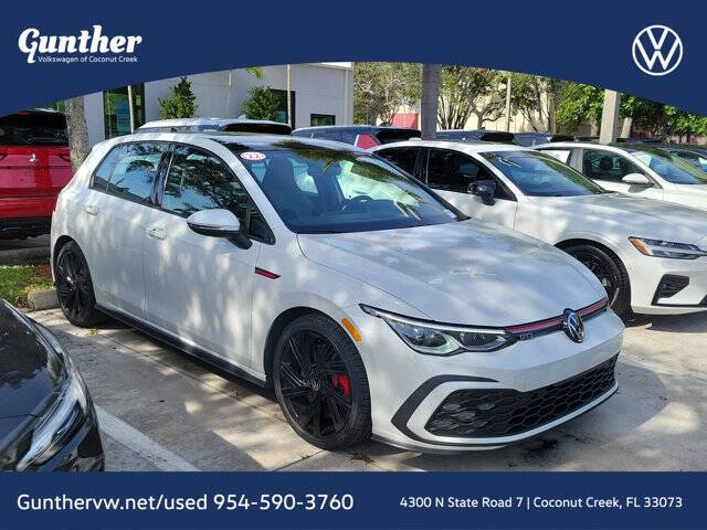 2022 Volkswagen Golf GTI SE