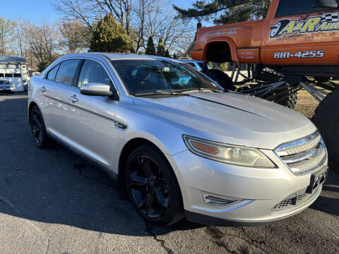 2010 Ford Taurus SHO