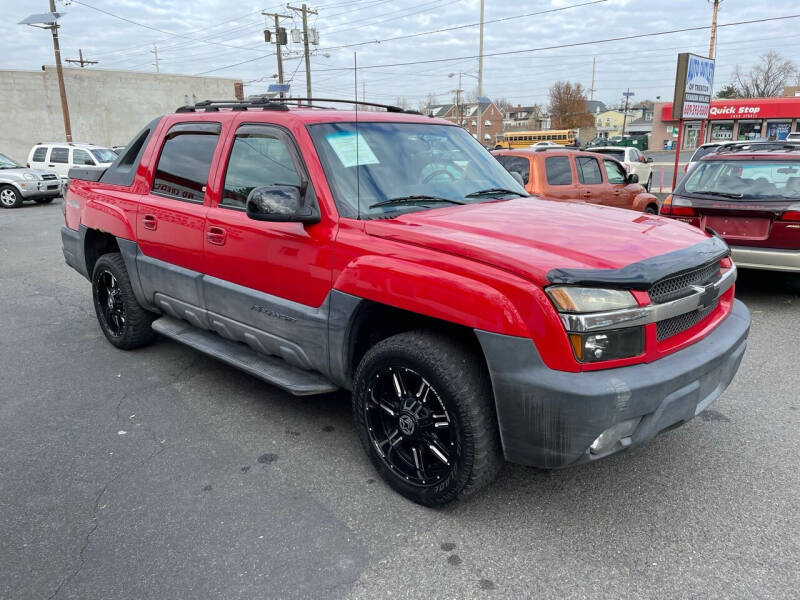 2002 Chevrolet Avalanche for sale at Auto Outlet of Trenton in Trenton NJ