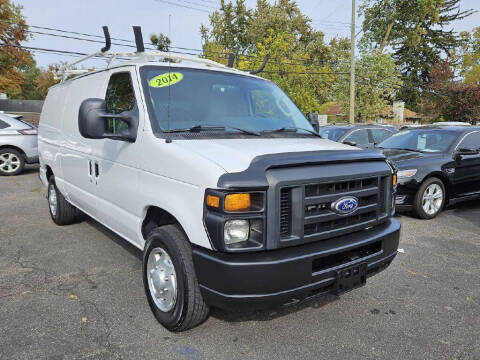 2014 Ford E-Series E-150