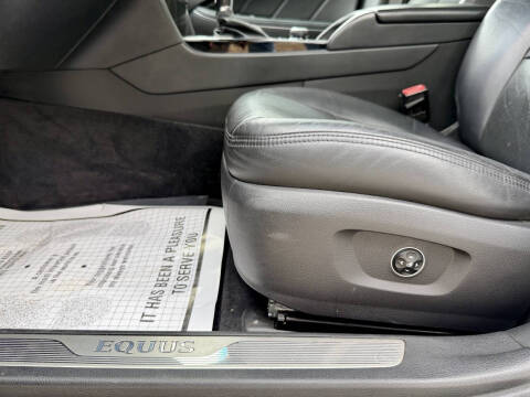 2016 Hyundai Equus Signature