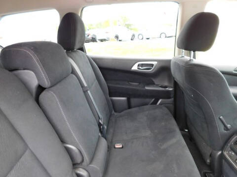 2013 Nissan Pathfinder Platinum