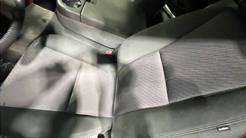 2011 Chevrolet Avalanche LS