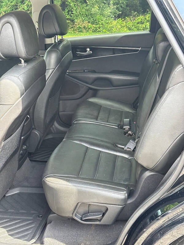 2016 Kia Sorento LX