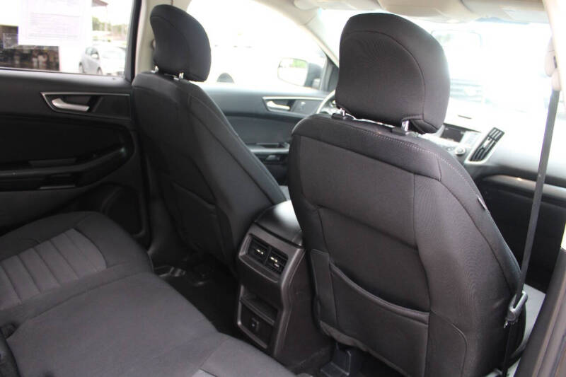 2018 Ford Edge SE