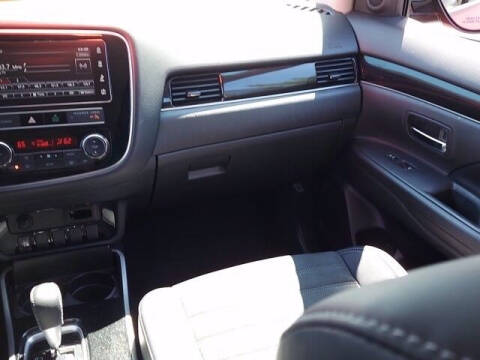 2019 Mitsubishi Outlander ES