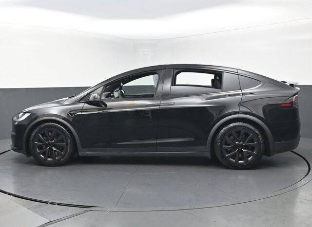 2023 Tesla Model X Standard Range