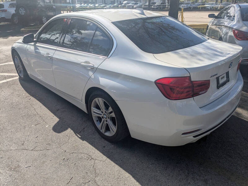 2018 BMW 3 Series 330i xDrive