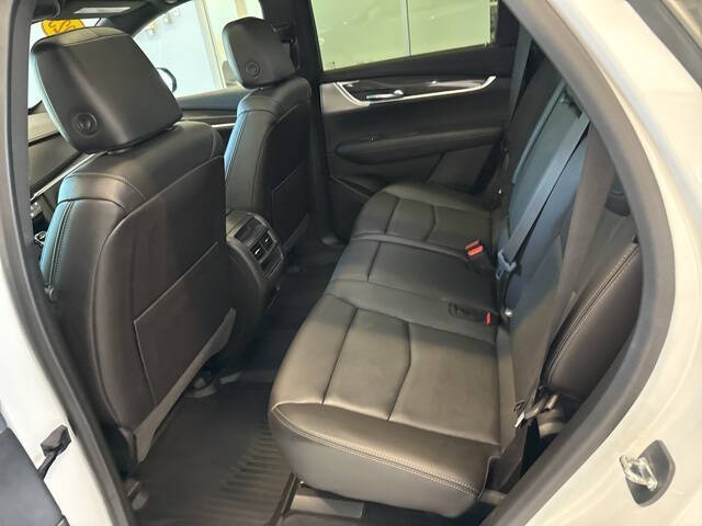 2023 Cadillac XT5 Sport