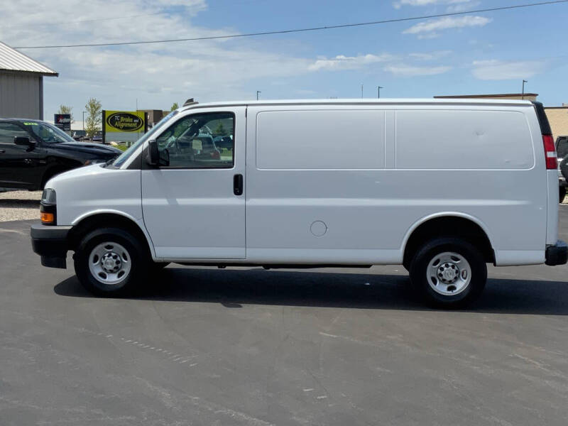 2021 Chevrolet Express 2500