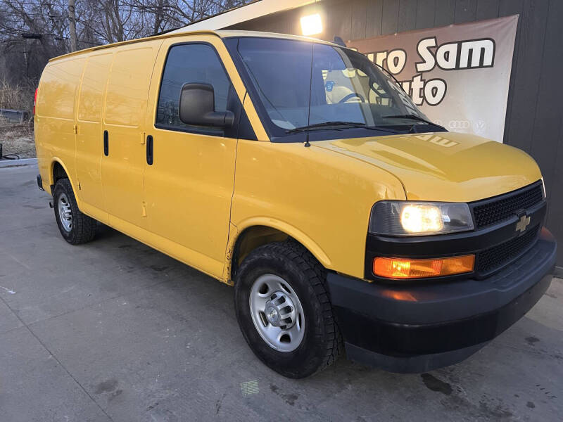 2021 Chevrolet Express 2500