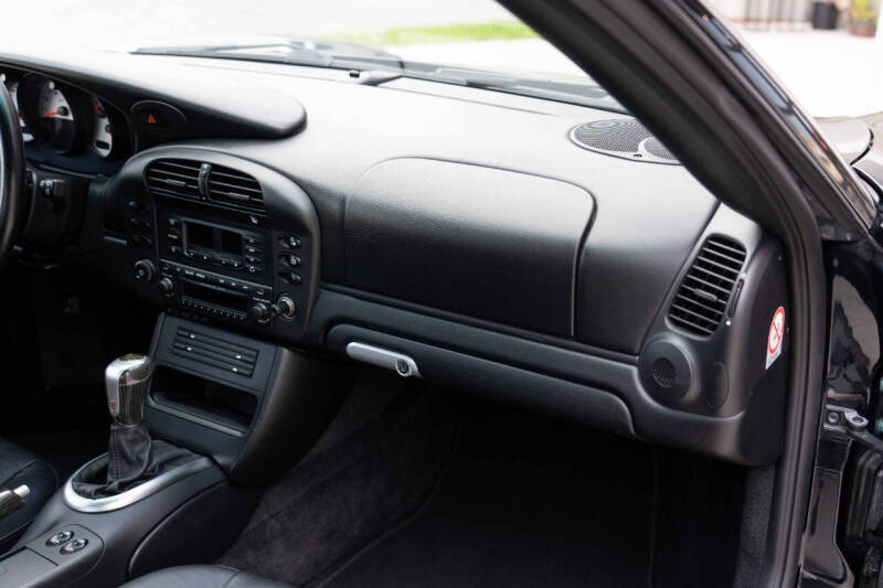 2004 Porsche 911 GT3