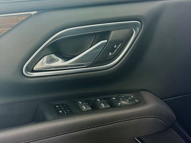 2023 Chevrolet Suburban High Country