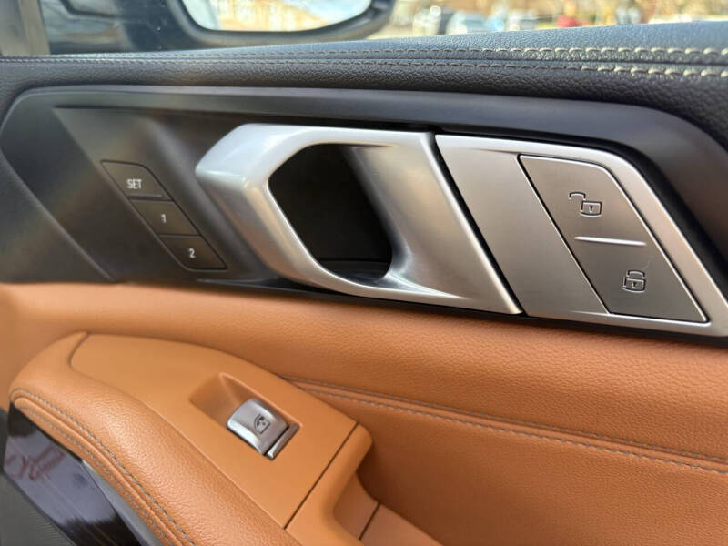 2019 BMW X7 xDrive50i