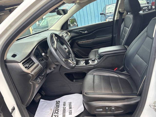 2022 GMC Acadia Denali