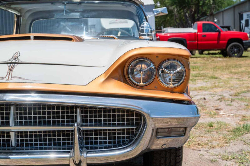 1960 Ford Thunderbird