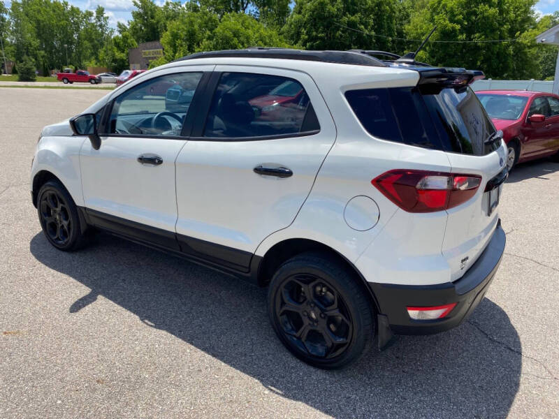 2022 Ford EcoSport SES