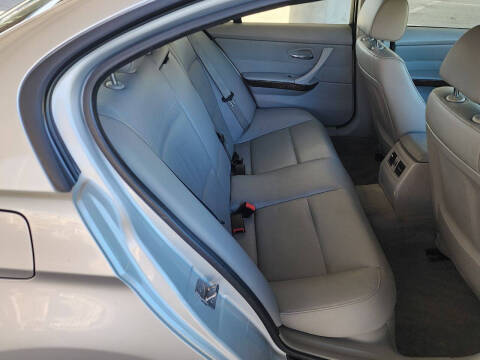 2011 BMW 3 Series 328i