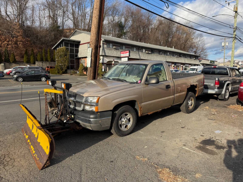 2004 Chevrolet Silverado 1500 Base
