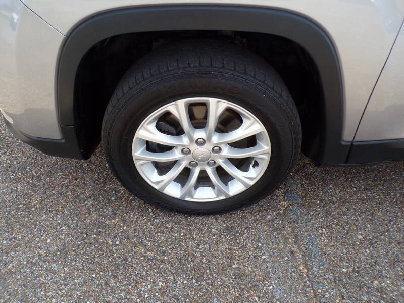 2020 Jeep Cherokee Latitude