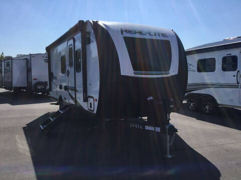 2022 Palomino PAT189