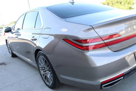 2021 Genesis G90