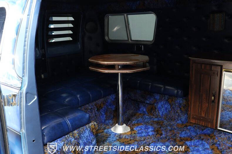 1977 Dodge D200 Pickup