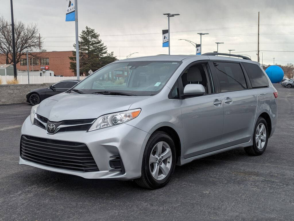 2020 Toyota Sienna for sale at Axio Auto Boise in Boise, ID