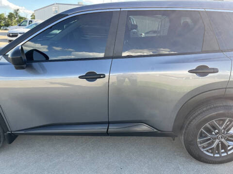 2023 Nissan Rogue S