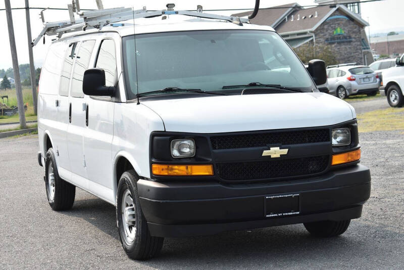 2017 Chevrolet Express 2500