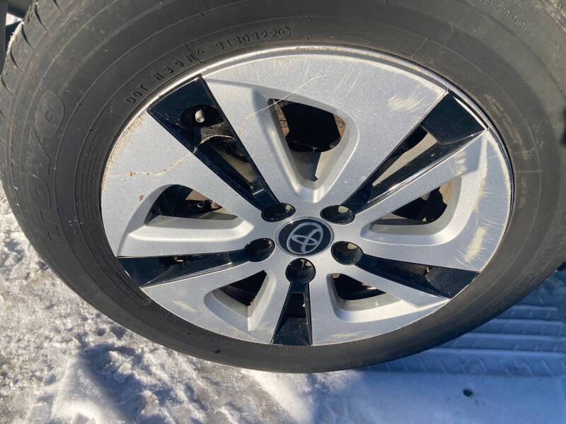 2016 Toyota Prius Four