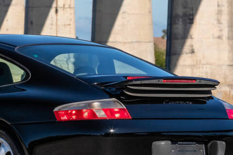 2001 Porsche 911 Carrera